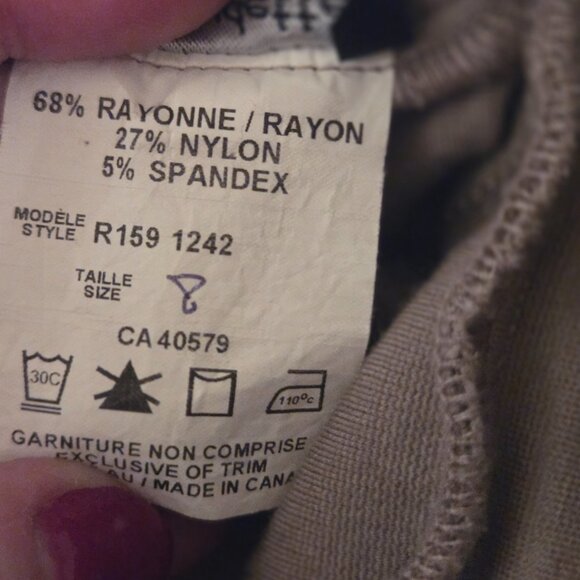 Canadian designer GLORIA GAUDETTE  leggings - Picture 4 of 4